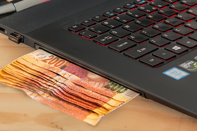 Jaka czynność nie jest możliwa do wykonania w bankowości internetowej? Jaka czynność nie jest możliwa do wykonania w bankowości internetowej?